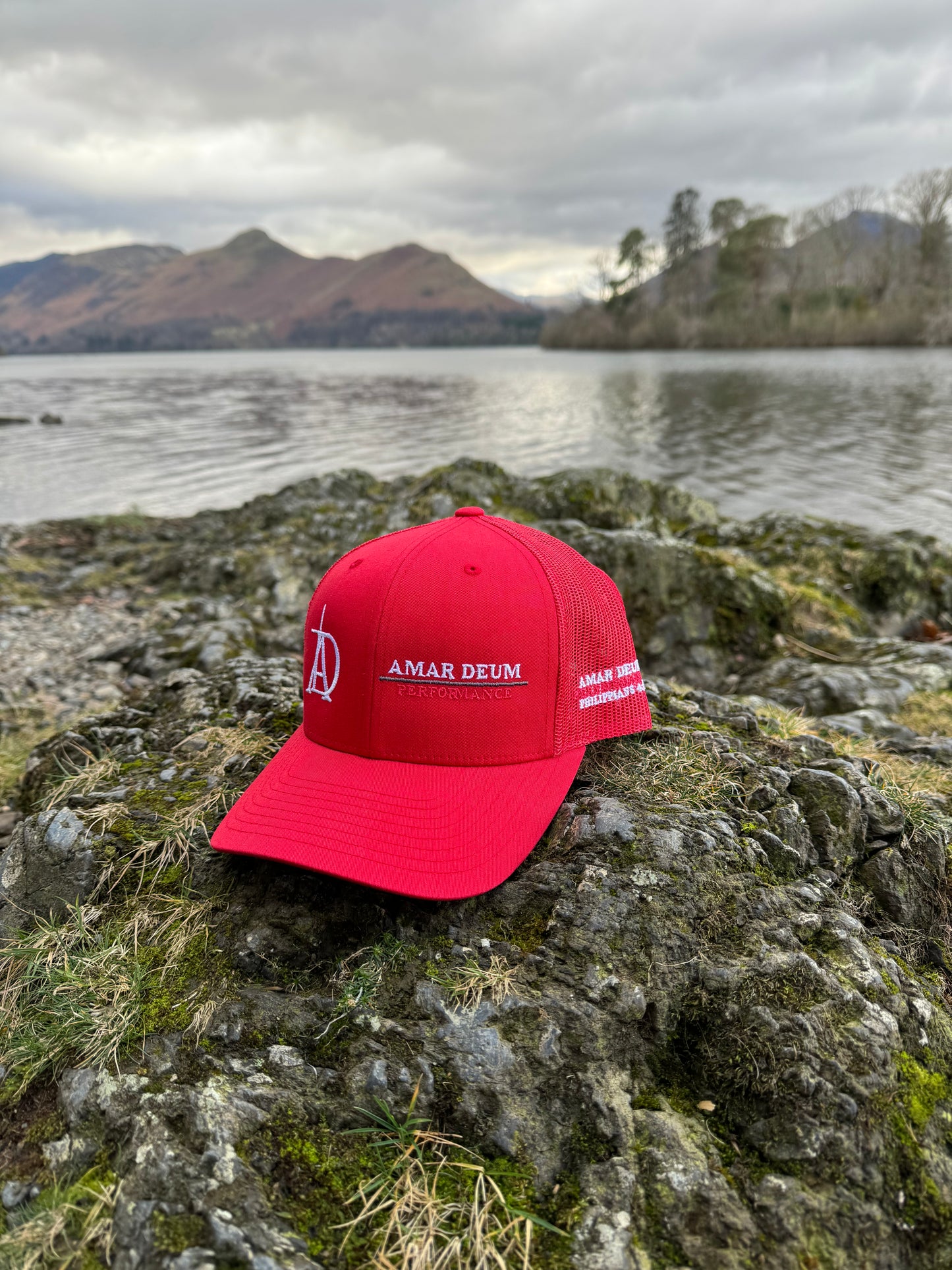 Amar Deum - Performance cap