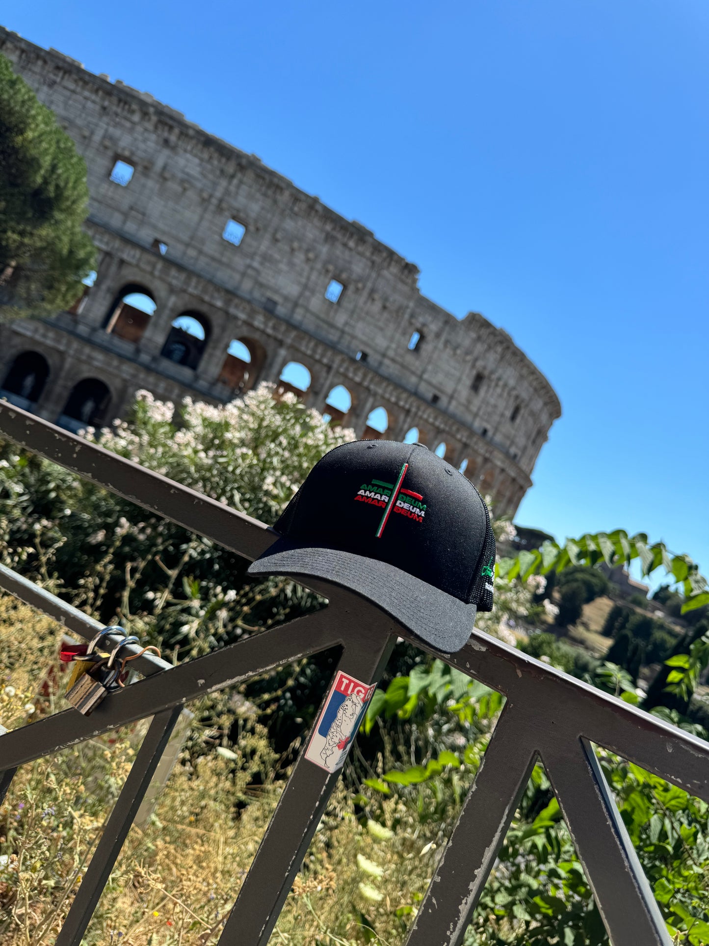 Amar Deum - Italian cap