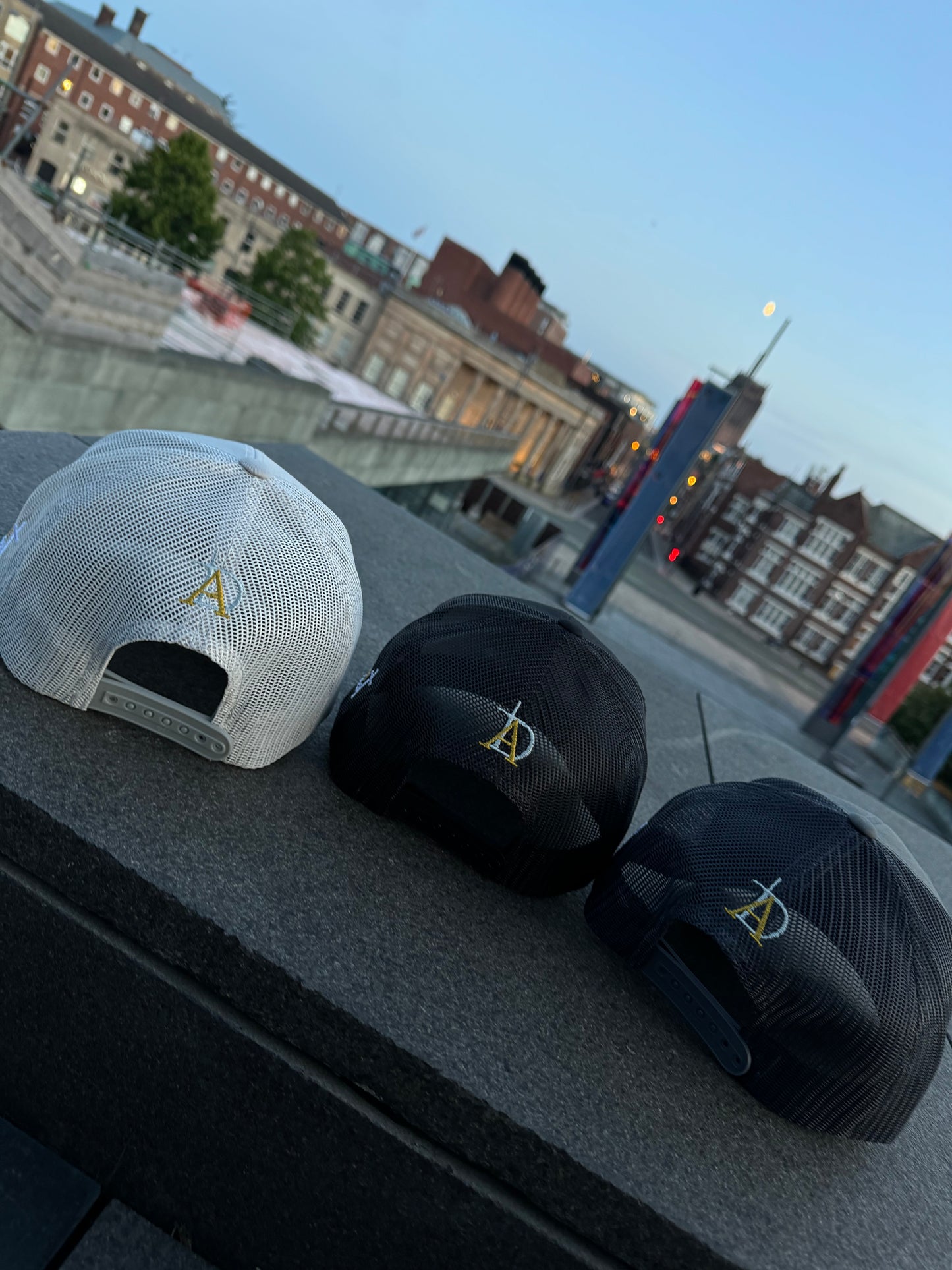 Amar Deum - Ephesians cap