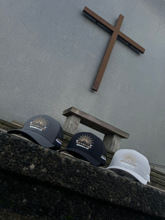 Amar Deum - Ephesians cap