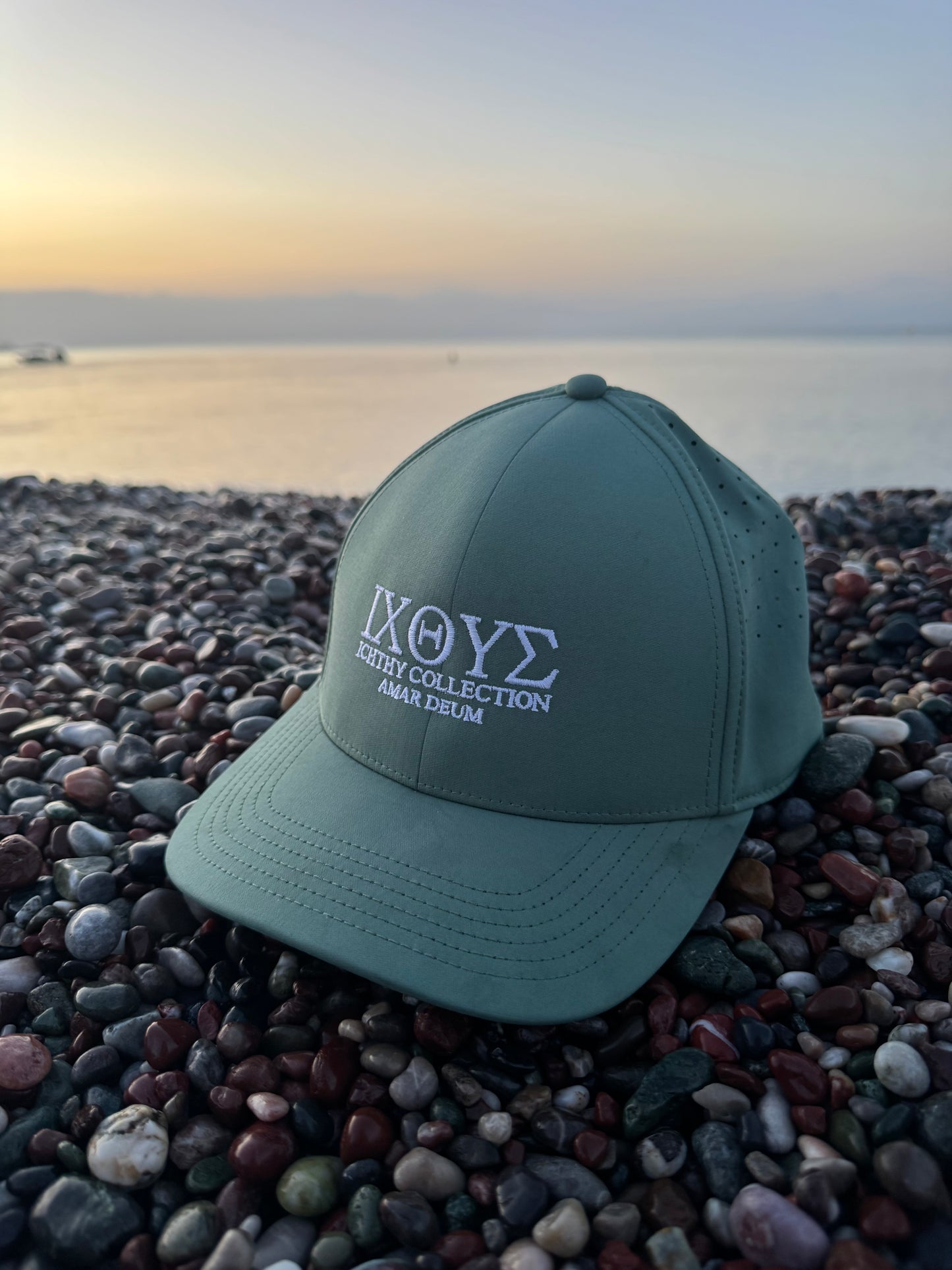 Amar Deum - IXOYE cap