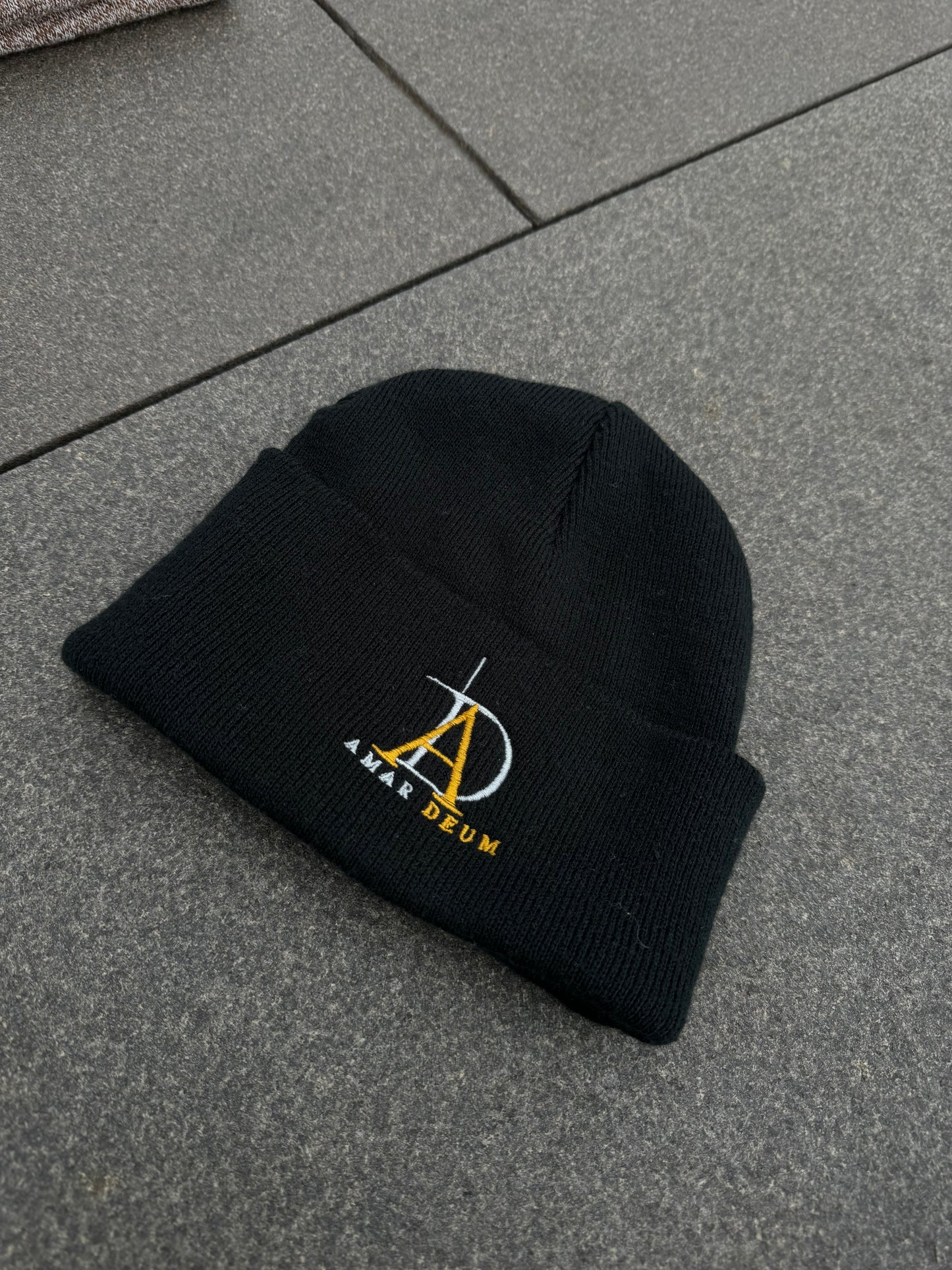 Amar Deum - Original beanies