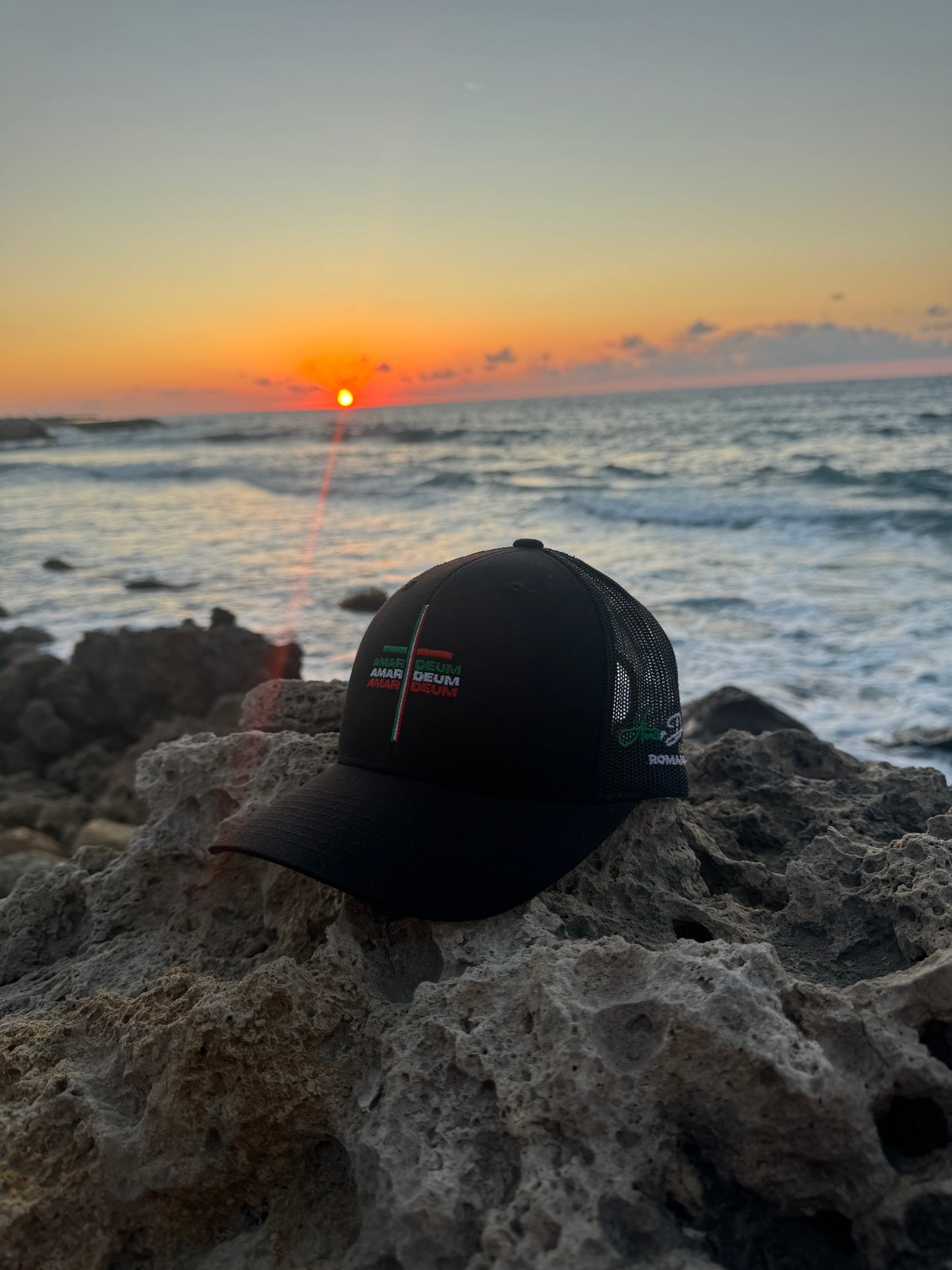 Amar Deum - Italian cap
