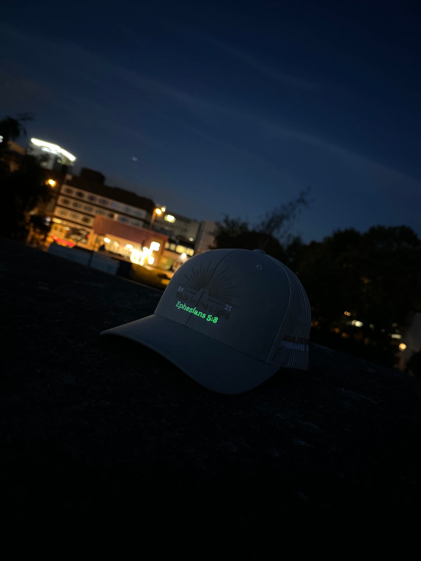 Amar Deum - Ephesians cap